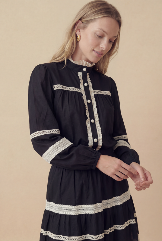 CAMISA FLORA PRETO